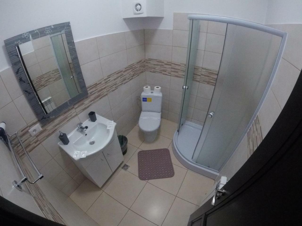 Cochet Accommodation Piatra Neamţ Eksteriør billede